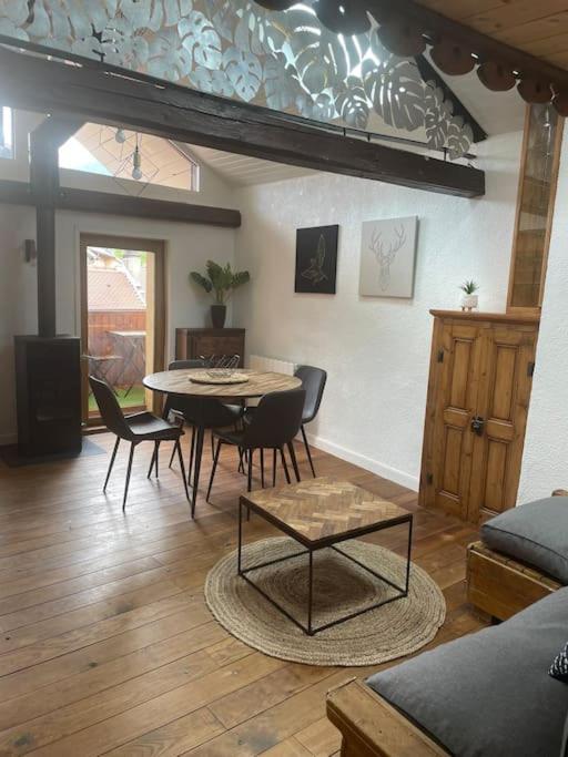Appartement Plein De Charme - Coeur Vieille Ville Annecy Exterior foto